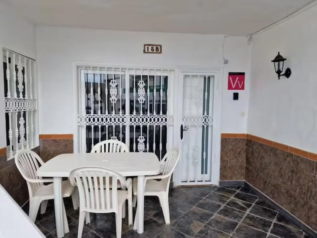 Casa Yei -Apto. A 4 Minutos De La Playa Tias Spain